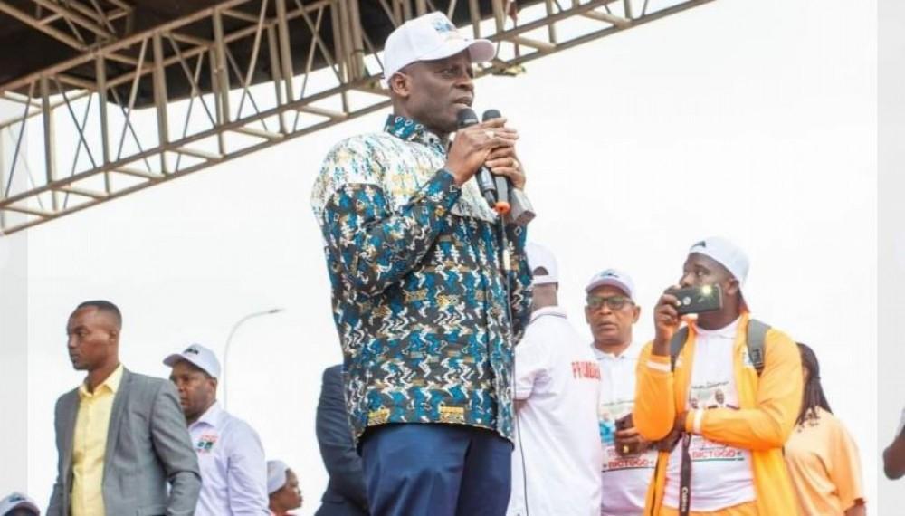 RHDP, écarté en interne de la course à la mairie de Yopougon, Adama Diawara à ses partisans « soyez patients », ce qu'il dit de la candidature de Bictogo RHDP, écarté en interne de la course à la mairie de Yopougon, Adama Diawara à ses partisans « soyez patients », ce qu'il dit de la candidature de Bictogo