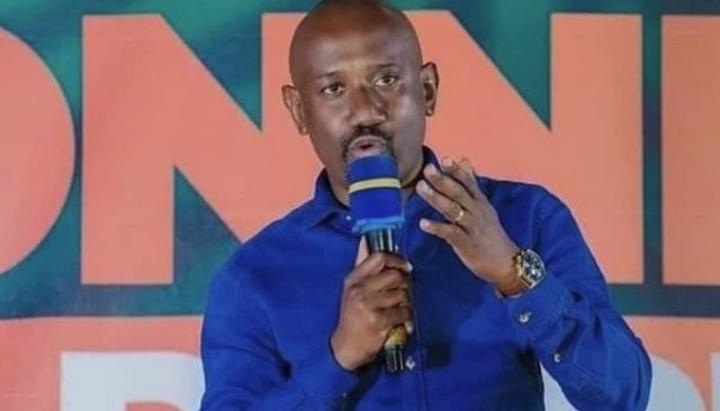 Municipales 2023 à Divo, Ali Touré Amadou, candidat RHDP accablé par un rapport d'enquête spéciale sur les évènements d'octobre 2020, sa réaction Municipales 2023 à Divo, Ali Touré Amadou, candidat RHDP accablé par un rapport d'enquête spéciale sur les évènements d'octobre 2020, sa réaction