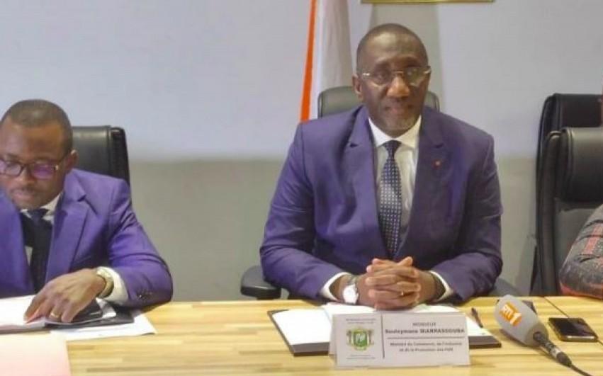 Hausse observée du prix du riz, Souleymane Diarrassouba « Nous travaillons pour que ces augmentations soient contenues » Hausse observée du prix du riz, Souleymane Diarrassouba « Nous travaillons pour que ces augmentations soient contenues »