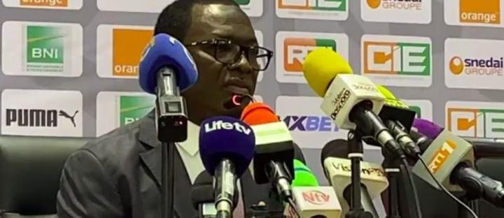 Après l'inondation du Stade Ebimpé, Danho Paulin présente ses excuses et invite les ivoiriens à sortir des « émotions, mauvaises conseillères » Après l'inondation du Stade Ebimpé, Danho Paulin présente ses excuses et invite les ivoiriens à sortir des « émotions, mauvaises conseillères »