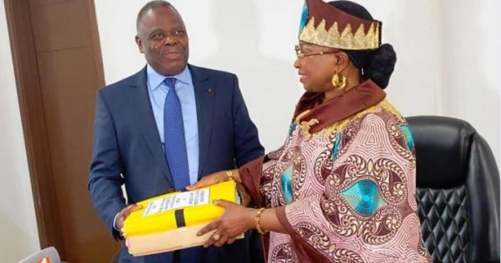 Cour de Cassation, Yua Koffi Joachim prend officiellement fonction et promet de continuer le travail accompli par Chantal Nanaba Camara Cour de Cassation, Yua Koffi Joachim prend officiellement fonction et promet de continuer le travail accompli par Chantal Nanaba Camara