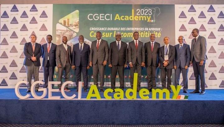 Côte d’Ivoire : Le gouvernement déterminé à bâtir un secteur privé plus compétitif et dynamique Côte d’Ivoire : Le gouvernement déterminé à bâtir un secteur privé plus compétitif et dynamique