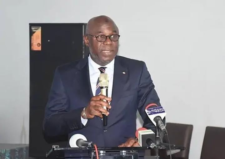 Côte d’Ivoire: Le gouvernement engage les acteurs de Véhicules de Transport avec Chauffeur (VTC) au respect de la réglementation Côte d’Ivoire: Le gouvernement engage les acteurs de Véhicules de Transport avec Chauffeur (VTC) au respect de la réglementation