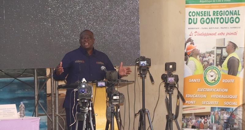 Adjoumani exprime la reconnaissance des populations du Gontougo au président Ouattara pour sa reconduction au gouvernement Adjoumani exprime la reconnaissance des populations du Gontougo au président Ouattara pour sa reconduction au gouvernement