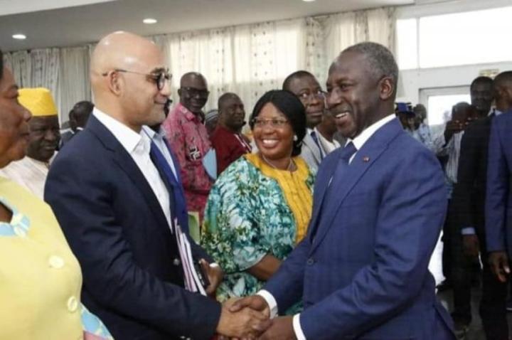 Yopougon, Bictogo salue la présence de Michel Gbagbo à la première réunion du Conseil Municipal « Nous sommes déjà dans l'action » Yopougon, Bictogo salue la présence de Michel Gbagbo à la première réunion du Conseil Municipal « Nous sommes déjà dans l'action »