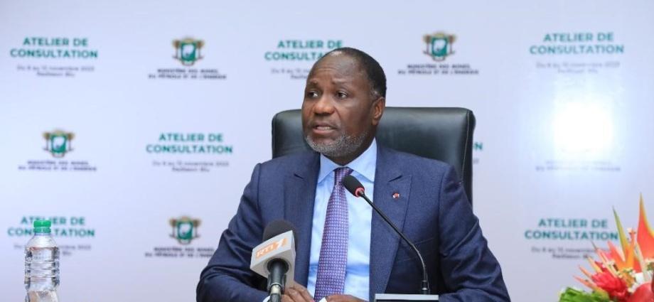 Le ministre Sangafowa Coulibaly engage une politique nationale de l’énergie et des ressources minérales Le ministre Sangafowa Coulibaly engage une politique nationale de l’énergie et des ressources minérales