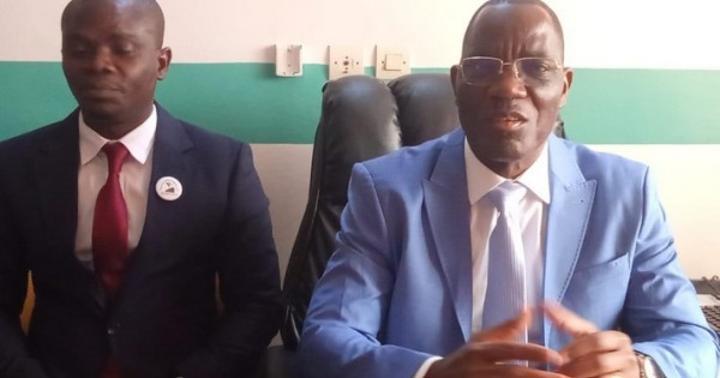 Fusion du Ministère des Finances et du Budget, des agents du FISC saluent un « coup de génie » de Ouattara et s'engagent à aider Adama Coulibaly à réussir sa mission Fusion du Ministère des Finances et du Budget, des agents du FISC saluent un « coup de génie » de Ouattara et s'engagent à aider Adama Coulibaly à réussir sa mission