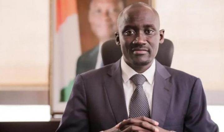 Abdourahmane Cissé limogé de son poste de Ministre, Secrétaire Général de la Présidence de la République Abdourahmane Cissé limogé de son poste de Ministre, Secrétaire Général de la Présidence de la République