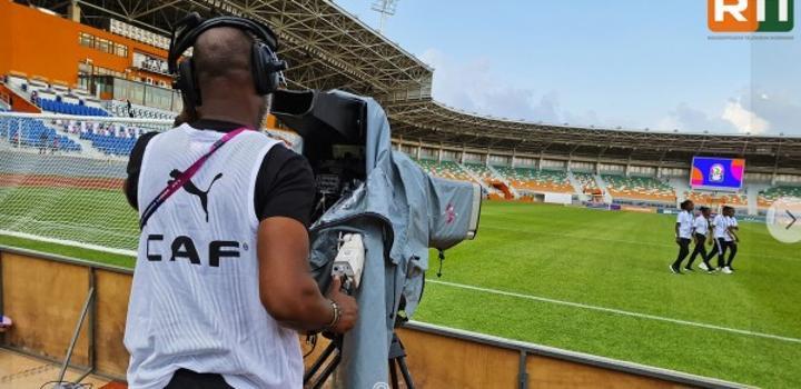 Grève annoncée à la RTI à l'approche de la CAN 2023, Amadou Coulibaly invite la Direction à résoudre les problèmes des employés Grève annoncée à la RTI à l'approche de la CAN 2023, Amadou Coulibaly invite la Direction à résoudre les problèmes des employés