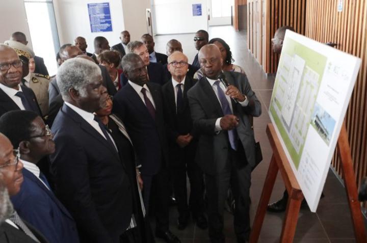 Lancement prochain des travaux de construction de la Cité de la Justice Commerciale à Grand-Bassam et la Cour d'Appel de Bouaké pour une enveloppe de 24,5 Mds Lancement prochain des travaux de construction de la Cité de la Justice Commerciale à Grand-Bassam et la Cour d'Appel de Bouaké pour une enveloppe de 24,5 Mds