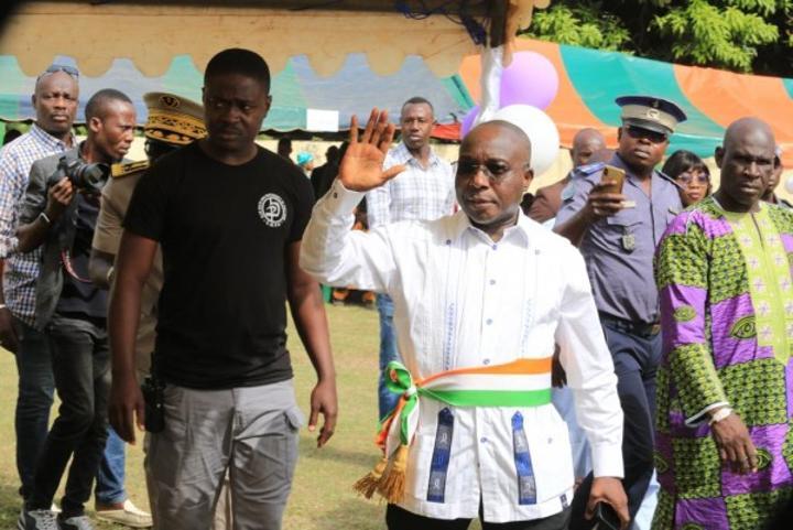 Développement du Worodougou, le Conseil régional prévoit plus de 3 milliards pour les secteurs de l'éducation, la santé, les infrastructures et l'emploi en 2024 Développement du Worodougou, le Conseil régional prévoit plus de 3 milliards pour les secteurs de l'éducation, la santé, les infrastructures et l'emploi en 2024