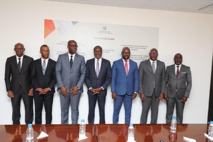 Mines et énergie, Sangafowa-Coulibaly instaure cinq « lois » dans son département ministériel pour l'atteinte des objectifs Mines et énergie, Sangafowa-Coulibaly instaure cinq « lois » dans son département ministériel pour l'atteinte des objectifs