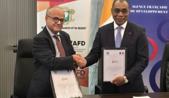 Mobilité urbaine, ressources humaines en santé, gouvernance financière, la France accorde trois financements cumulés de 106 milliards FCFA au gouvernement Mobilité urbaine, ressources humaines en santé, gouvernance financière, la France accorde trois financements cumulés de 106 milliards FCFA au gouvernement