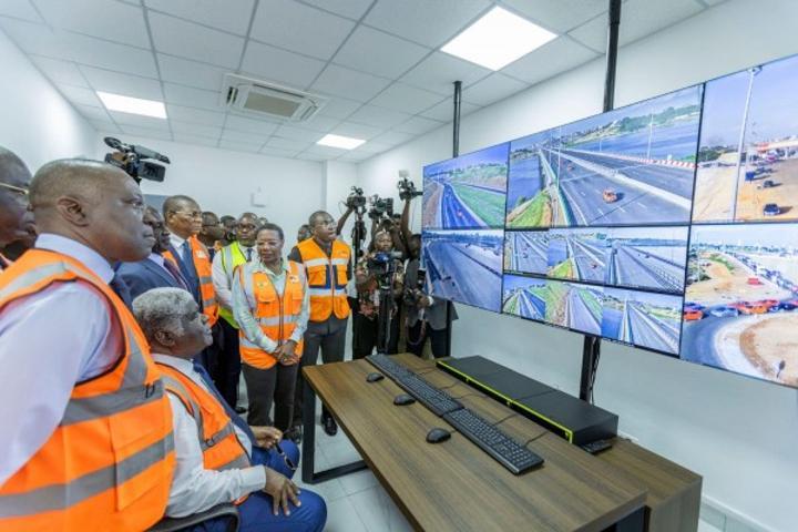 4e pont, Yopougon–Plateau en dix minutes, et Yopougon-Adjamé en moins de sept minutes selon Beugré Mambé 4e pont, Yopougon–Plateau en dix minutes, et Yopougon-Adjamé en moins de sept minutes selon Beugré Mambé