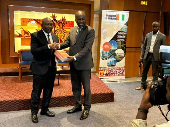 Premier RDV d'EPR, Soro Gninagafol DG de la Fonction Publique revient sur les grandes innovations du nouveau Statut Général Premier RDV d'EPR, Soro Gninagafol DG de la Fonction Publique revient sur les grandes innovations du nouveau Statut Général
