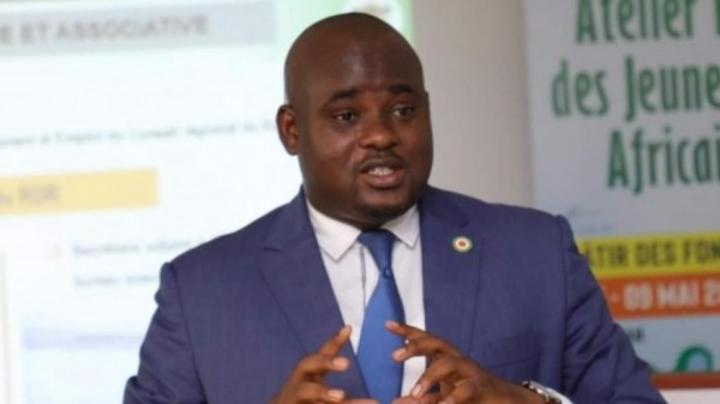 Après la sortie fracassante du président du PDCI à Soubré, Vassiriki Diaby, Sénateur RHDP : « Thiam a pris le raccourci du mensonge pour faire illusion » Après la sortie fracassante du président du PDCI à Soubré, Vassiriki Diaby, Sénateur RHDP : « Thiam a pris le raccourci du mensonge pour faire illusion »