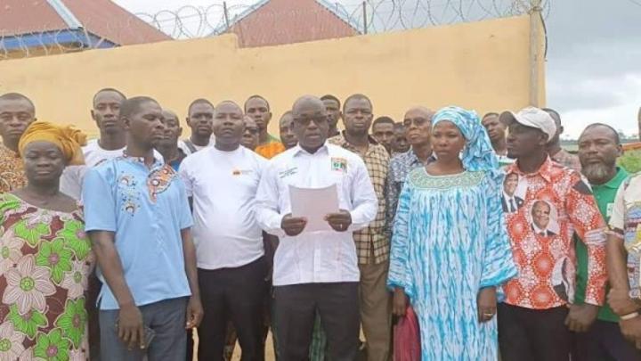 Retour du maire Gilbert Francis Kacou au PDCI, le RHDP Hiré exige la démission du premier magistrat de la commune Retour du maire Gilbert Francis Kacou au PDCI, le RHDP Hiré exige la démission du premier magistrat de la commune