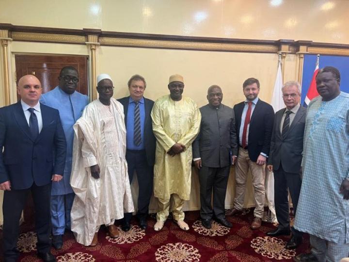 Gambie, le vice-président des BRICS Ahoua Don Mello chez Adama Barrow à Moscou pour renforcer la collaboration au nom de Poutine Gambie, le vice-président des BRICS Ahoua Don Mello chez Adama Barrow à Moscou pour renforcer la collaboration au nom de Poutine