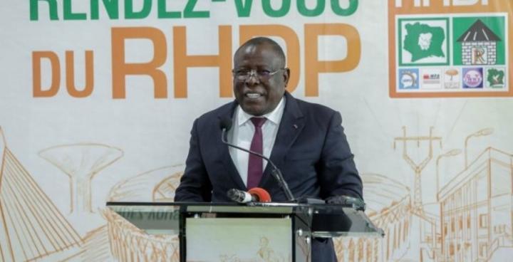 Pour répondre aux attaques du PDCI et du PPA-CI, le RHDP crée une tribune d'échanges avec les médias avec en ligne de mire les réalisations de Ouattara Pour répondre aux attaques du PDCI et du PPA-CI, le RHDP crée une tribune d'échanges avec les médias avec en ligne de mire les réalisations de Ouattara