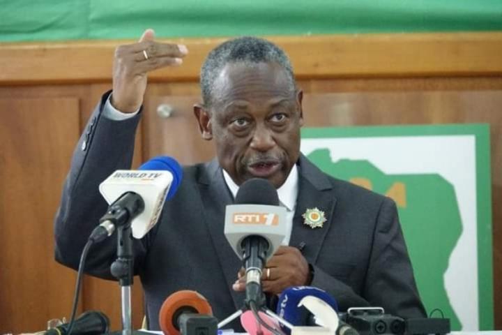 Le PDCI-RDA répond aux accusations de tribalisme de Mamadou Touré et demande au Premier Ministre d'en tirer toutes les conséquences Le PDCI-RDA répond aux accusations de tribalisme de Mamadou Touré et demande au Premier Ministre d'en tirer toutes les conséquences