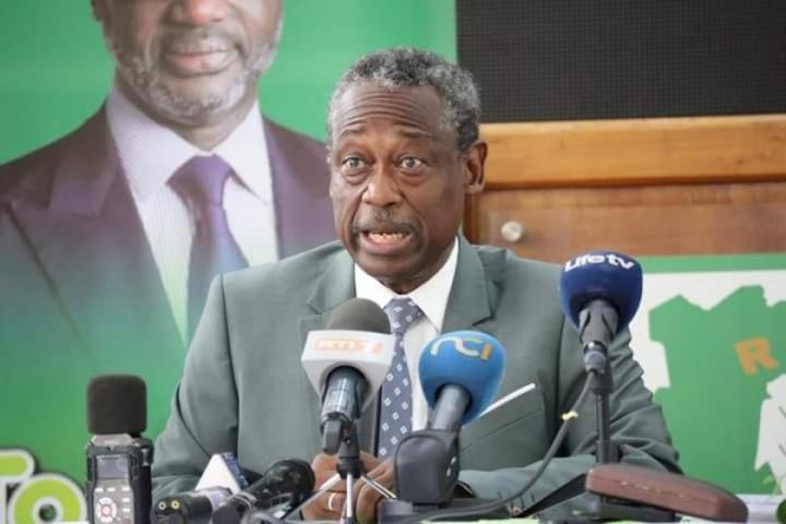 Affaire de son rejet de l'appel de Bonoua, le PDCI dément les propos attribués à Emmou Sylvestre et fustige la diffusion de fausses informations Affaire de son rejet de l'appel de Bonoua, le PDCI dément les propos attribués à Emmou Sylvestre et fustige la diffusion de fausses informations