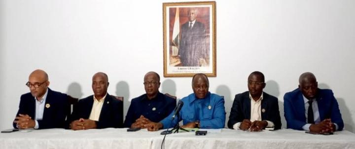 Article 185 nouveau du code pénal, après la décision du Conseil constitutionnel, insatisfait, voilà ce que le Parti de Gbagbo entreprend comme démarche Article 185 nouveau du code pénal, après la décision du Conseil constitutionnel, insatisfait, voilà ce que le Parti de Gbagbo entreprend comme démarche