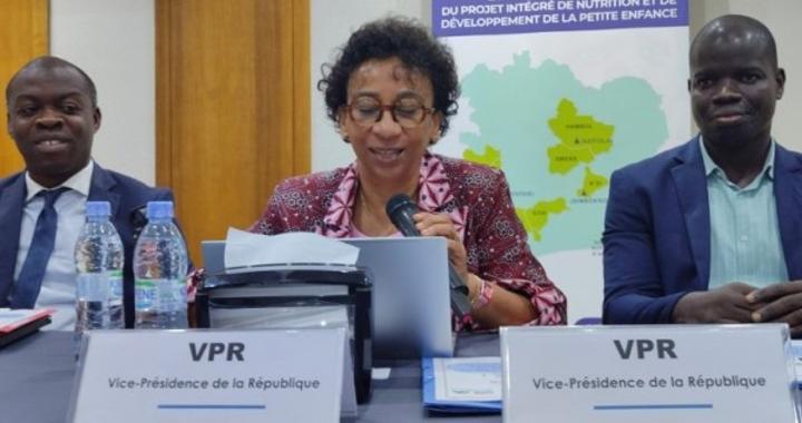 Nutrition et Développement de la Petite Enfance, la BIsD, le fonds LLF et ses donateurs lancent une plate-forme de suivi-evaluation Nutrition et Développement de la Petite Enfance, la BIsD, le fonds LLF et ses donateurs lancent une plate-forme de suivi-evaluation