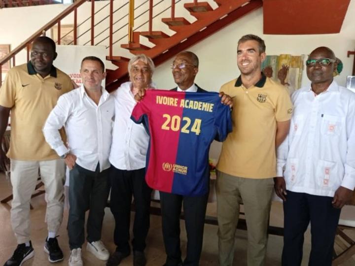 Football, le FC Barcelone s'allie à Ivoire Académie pour la détection et la formation des jeunes talents ivoiriens Football, le FC Barcelone s'allie à Ivoire Académie pour la détection et la formation des jeunes talents ivoiriens