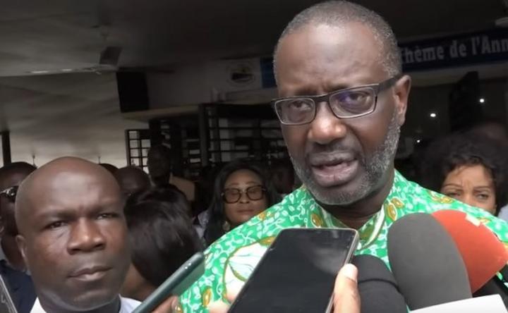 Depuis Daloa, Tidjane Thiam « Le chemin de la présidence passe par l'Ouest, nous avons 12 mois devant nous, pour définir le destin de notre pays » Depuis Daloa, Tidjane Thiam « Le chemin de la présidence passe par l'Ouest, nous avons 12 mois devant nous, pour définir le destin de notre pays »