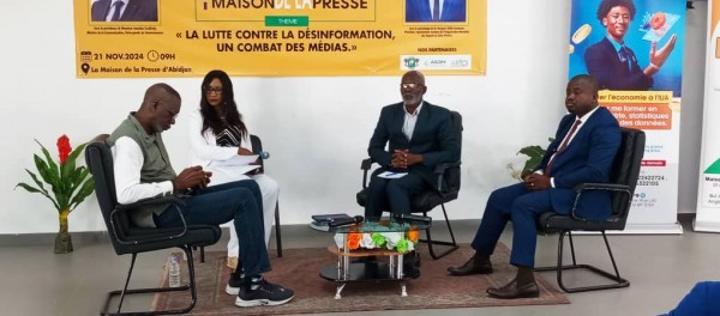 Lutte contre la désinformation, les journalistes appelés à jouer un rôle clé face aux imposteurs se faisant appeler Lutte contre la désinformation, les journalistes appelés à jouer un rôle clé face aux imposteurs se faisant appeler
