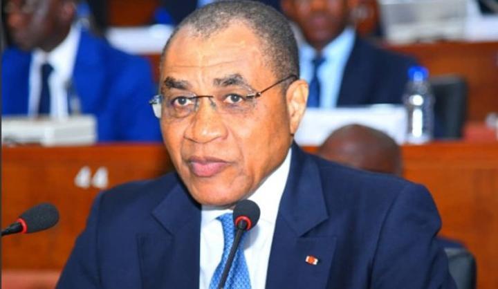 Reforme des impôts, Adama Coulibaly propose aux sénateurs la hausse de l'exonération des pensions et rentes viagères de 300 000 à 320 000 FCFA Reforme des impôts, Adama Coulibaly propose aux sénateurs la hausse de l'exonération des pensions et rentes viagères de 300 000 à 320 000 FCFA