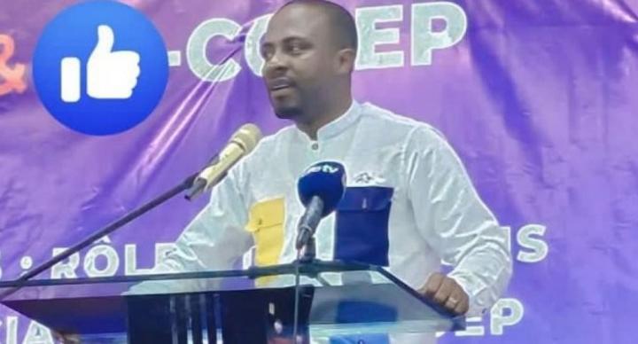Après la sortie d'Adjoumani, le porte-parole adjoint du FPI répond « Non, l'opposition n'a pas peur de Ouattara, mais de votre dictature » Après la sortie d'Adjoumani, le porte-parole adjoint du FPI répond « Non, l'opposition n'a pas peur de Ouattara, mais de votre dictature »