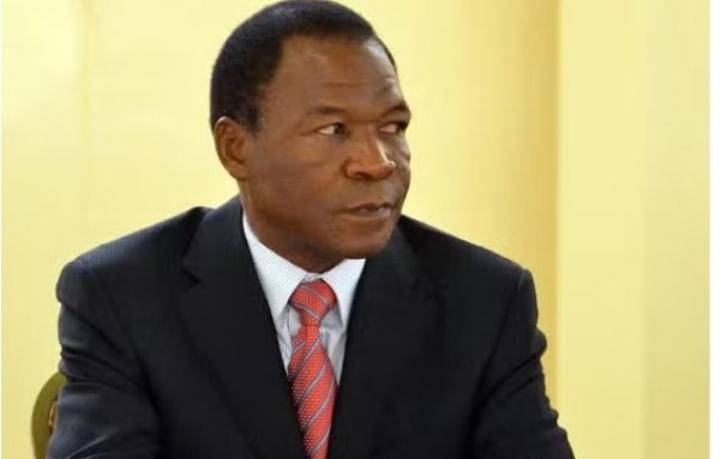 Côte d'Ivoire-Burkina : Voici pourquoi François Compaoré frère de l'ancien président Burkinabé est bloqué à Abidjan Côte d'Ivoire-Burkina : Voici pourquoi François Compaoré frère de l'ancien président Burkinabé est bloqué à Abidjan