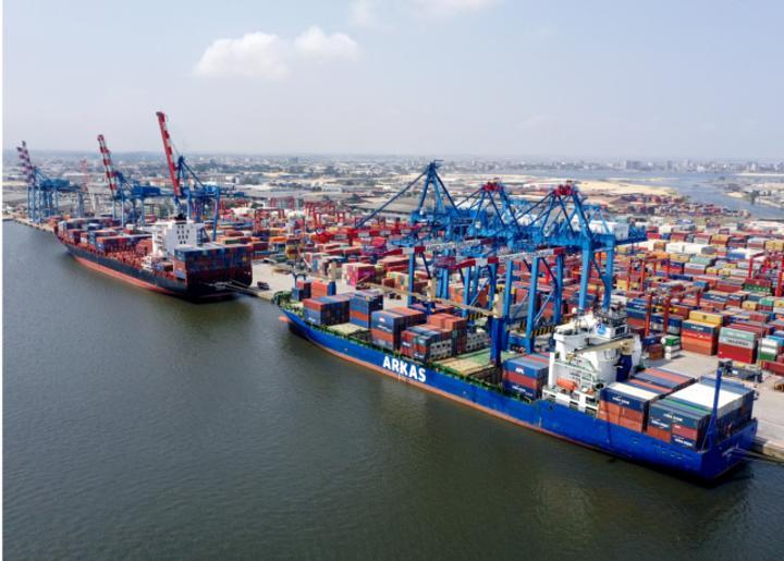 En Côte d’Ivoire, l’arrivée imminente à Abidjan d’un bateau chargé de nitrate d’ammonium fait craindre des risques En Côte d’Ivoire, l’arrivée imminente à Abidjan d’un bateau chargé de nitrate d’ammonium fait craindre des risques