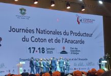 Anacarde, Adjoumani met en garde les acheteurs contre le non respect du prix bord champ fixé à 424 Fcfa, cinq protocoles d’accord signés lors des JNPCA Anacarde, Adjoumani met en garde les acheteurs contre le non respect du prix bord champ fixé à 424 Fcfa, cinq protocoles d'accord signés lors des JNPCA