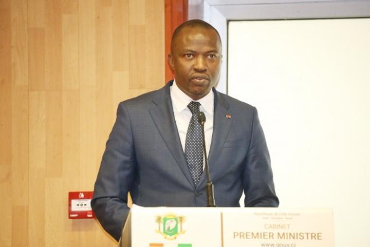 Lancement de la 12è édition du Prix National d'Excellence, des réformes engagées pour renforcer la transparence dans le processus de sélection des lauréats Lancement de la 12è édition du Prix National d'Excellence, des réformes engagées pour renforcer la transparence dans le processus de sélection des lauréats