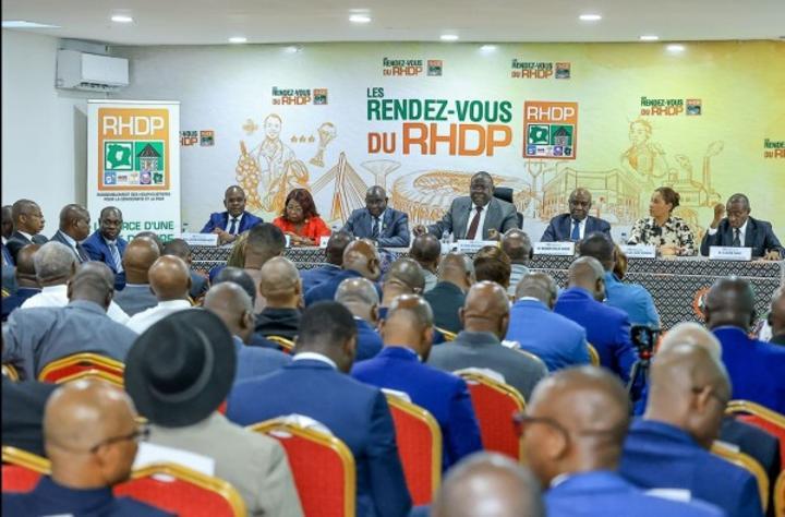 Bacongo aux Députés RHDP : « Pendant que nous organisons les élections dans la transparence et la responsabilité, d'autres nourrissent des intentions contraires » Bacongo aux Députés RHDP : « Pendant que nous organisons les élections dans la transparence et la responsabilité, d'autres nourrissent des intentions contraires »
