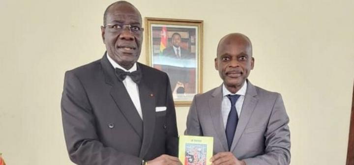 Côte d'Ivoire-Togo : L'ambassadeur Félix Tanon présente ses lettres de créance au Prof Robert Dussey Côte d'Ivoire-Togo : L'ambassadeur Félix Tanon présente ses lettres de créance au Prof Robert Dussey