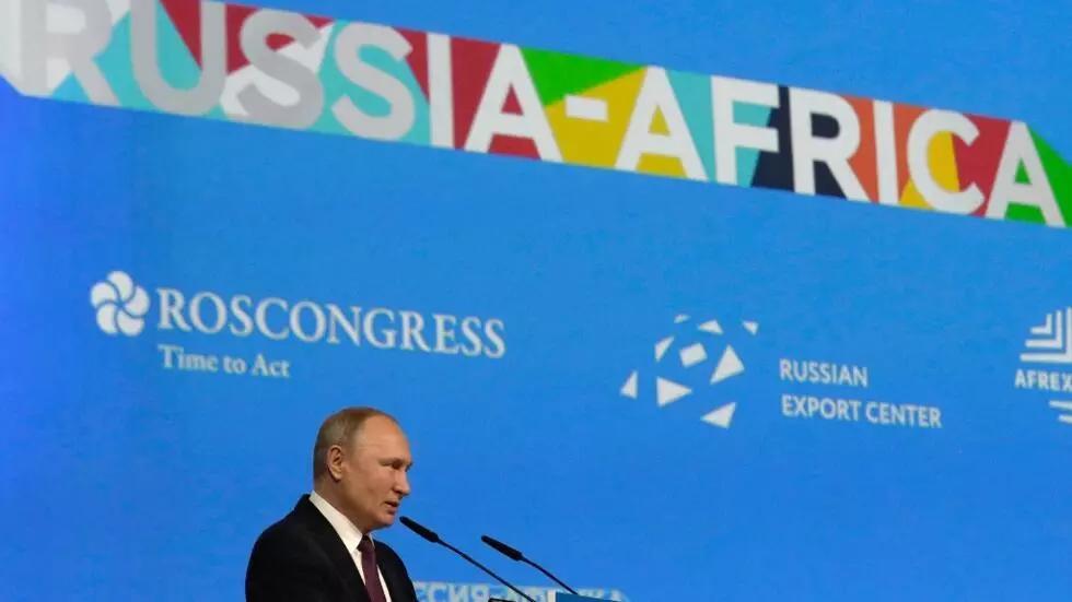 L’Afrique face au conflit Ukraine-Russie: entre neutralité stratégique et réalignement pro-russe du Sahel L’Afrique face au conflit Ukraine-Russie: entre neutralité stratégique et réalignement pro-russe du Sahel