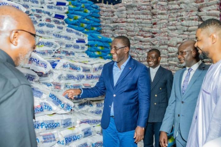 Ramadan, Souleymane Diarrassouba rassure sur la disponibilité des produits de grande consommation comme le riz, le sucre, l'huile de palme, le lait... Ramadan, Souleymane Diarrassouba rassure sur la disponibilité des produits de grande consommation comme le riz, le sucre, l'huile de palme, le lait...