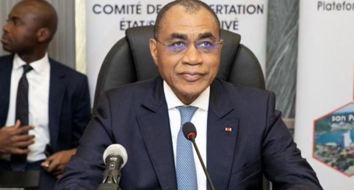 Concertation État-secteur privé, le gouvernement et les organisations patronales s'accordent sur les priorités de développement pour 2025 Concertation État-secteur privé, le gouvernement et les organisations patronales s'accordent sur les priorités de développement pour 2025