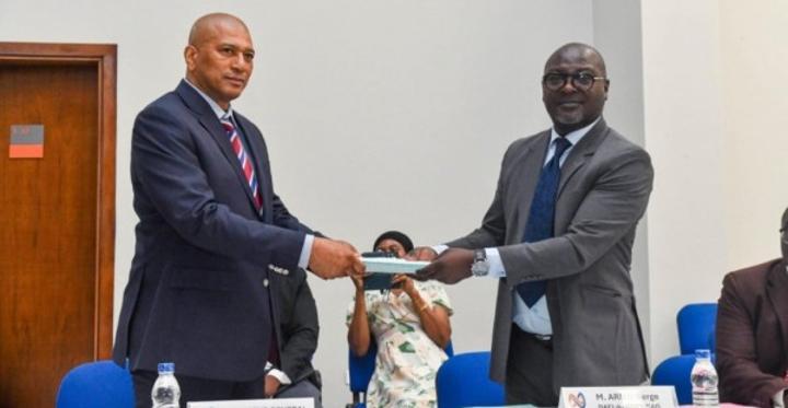 Remarck Abdoulaye Patrice, nouveau Directeur du Centre Sportif, Culturel et des TIC Ivoiro-Coréen Alassane Ouattara (CSCTICOA) Remarck Abdoulaye Patrice, nouveau Directeur du Centre Sportif, Culturel et des TIC Ivoiro-Coréen Alassane Ouattara (CSCTICOA)