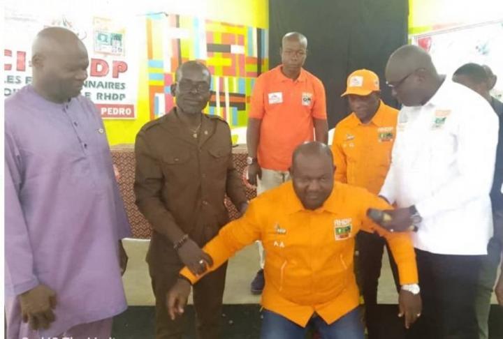 Présidentielle, la Coordination San Pedro des Fonctionnaires et Agents du privé ainsi que les Retraités du RHDP investie Présidentielle, la Coordination San Pedro des Fonctionnaires et Agents du privé ainsi que les Retraités du RHDP investie