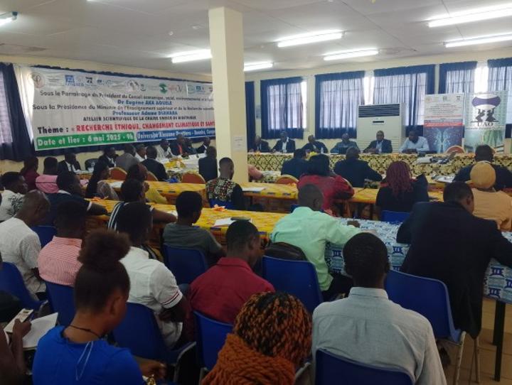 « Recherche éthique, changement climatique et santé » au centre d'un atelier de la Chaire UNESCO de Bioéthique de l'UAO à Bouaké « Recherche éthique, changement climatique et santé » au centre d'un atelier de la Chaire UNESCO de Bioéthique de l'UAO à Bouaké