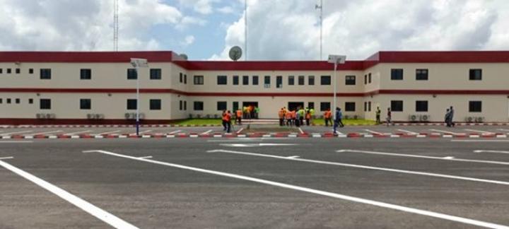 Côte d'Ivoire-Burkina : Mise en service technique du poste de contrôle juxtaposé de Laléraba pour faciliter le transport et le commerce entre les deux pays Côte d'Ivoire-Burkina : Mise en service technique du poste de contrôle juxtaposé de Laléraba pour faciliter le transport et le commerce entre les deux pays