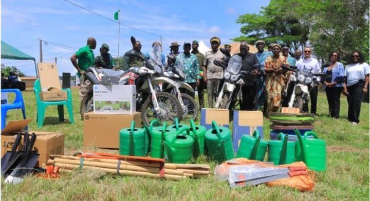 Partenariat Public Privé pour sauver la forêt classée de Dassioko, Cargill renforce le potentiel opérationnel de la SODEFOR Partenariat Public Privé pour sauver la forêt classée de Dassioko, Cargill renforce le potentiel opérationnel de la SODEFOR