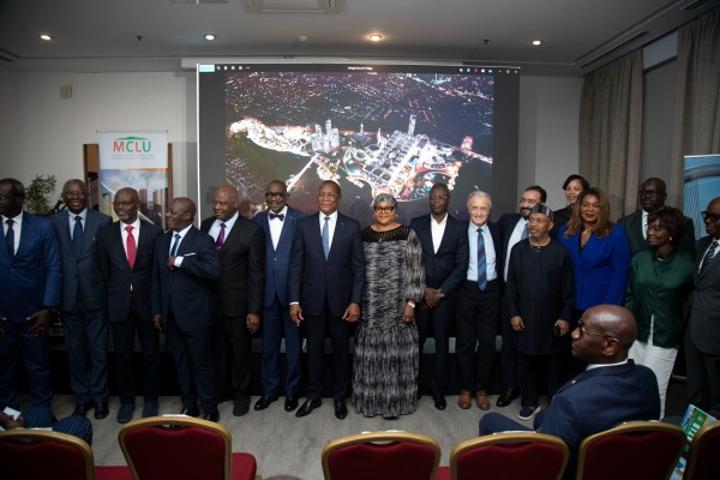 Projet de rénovation de l'ex-quartier Biafra à Treichville (Yobou-Lambert) – Signature du protocole d'accord entre les parties prenantes Projet de rénovation de l'ex-quartier Biafra à Treichville (Yobou-Lambert) – Signature du protocole d'accord entre les parties prenantes