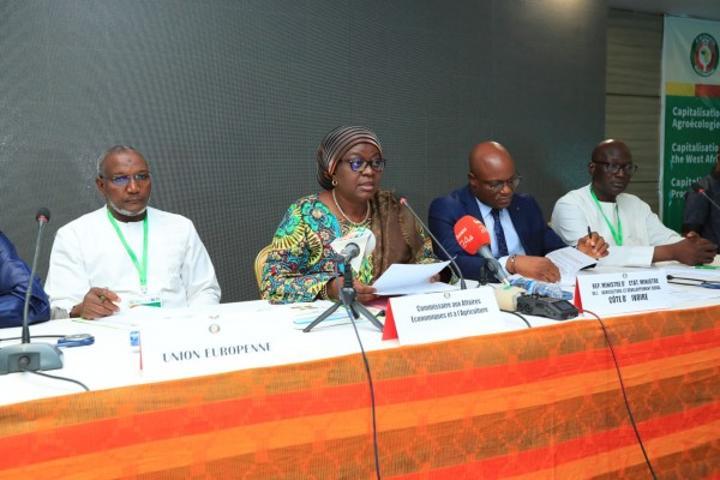 Côte d'Ivoire-France : Clôture réussie du Programme Agroécologie en Afrique de l'Ouest, vers une nouvelle ère de transformation durable Côte d'Ivoire-France : Clôture réussie du Programme Agroécologie en Afrique de l'Ouest, vers une nouvelle ère de transformation durable