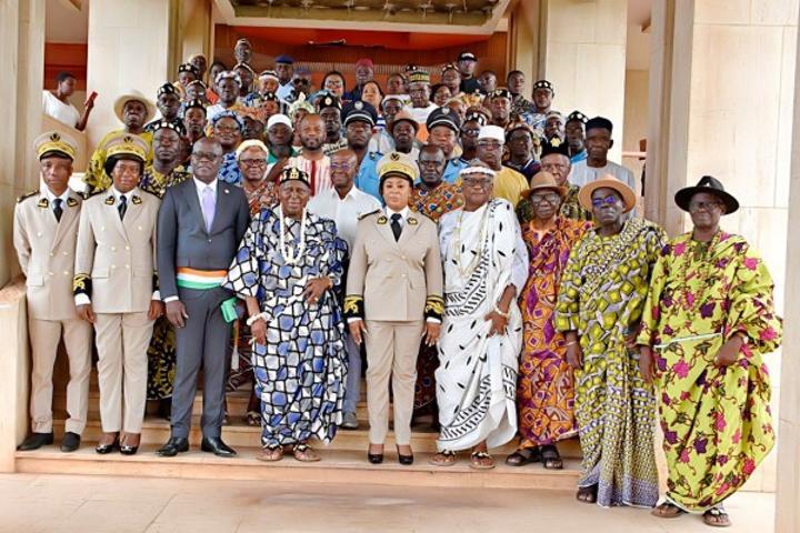 Présidentielle, la Chambre des Rois et Chefs Traditionnels entame une tournée nationale pour des élections apaisées Présidentielle, la Chambre des Rois et Chefs Traditionnels entame une tournée nationale pour des élections apaisées