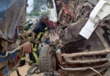 Collision Mortelle Entre Camions Sur Autoroute Du Nord Collision Mortelle Entre Camions Sur Autoroute Du Nord